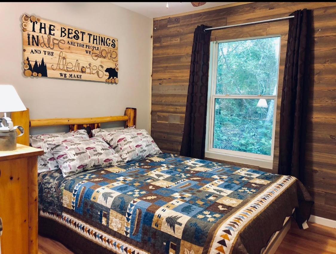 Remodelled Cabin! Great Location! Sevierville Ngoại thất bức ảnh